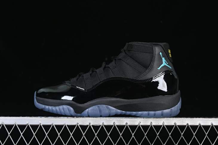 Picture of Air Jordan 11 _SKUfw20757853775810166fw